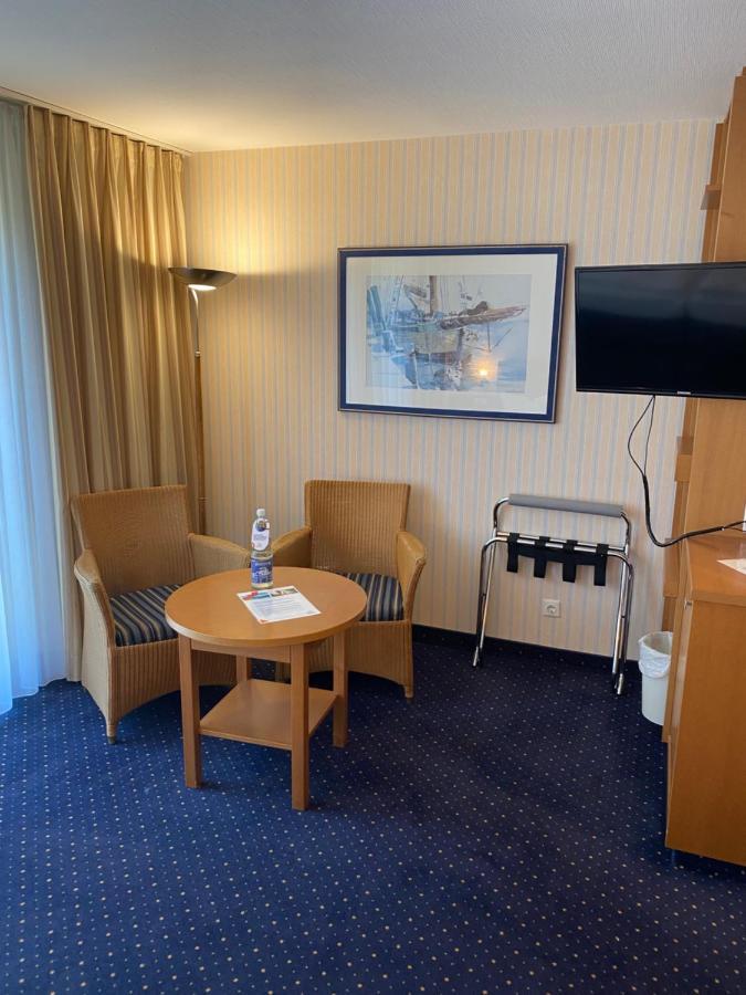 Strandhotel Seestern 바베 외부 사진